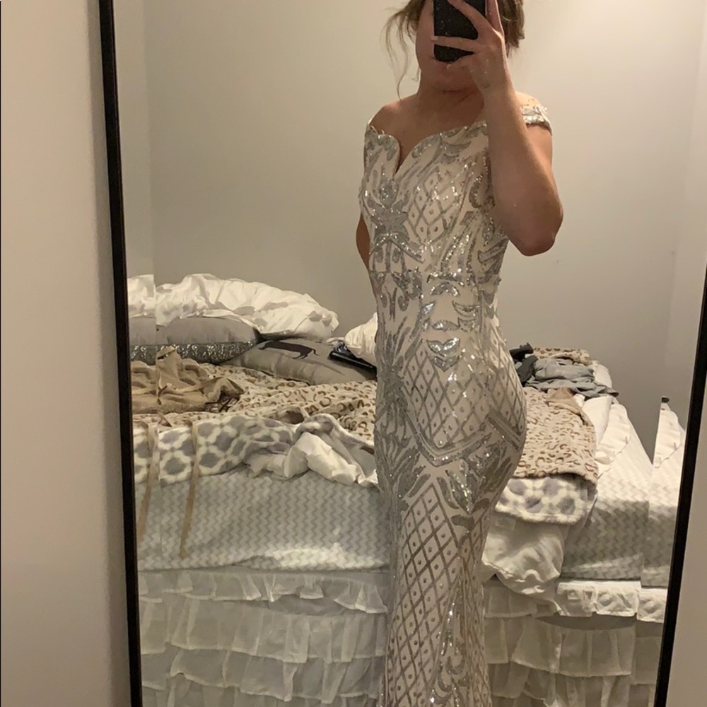 Prom dress